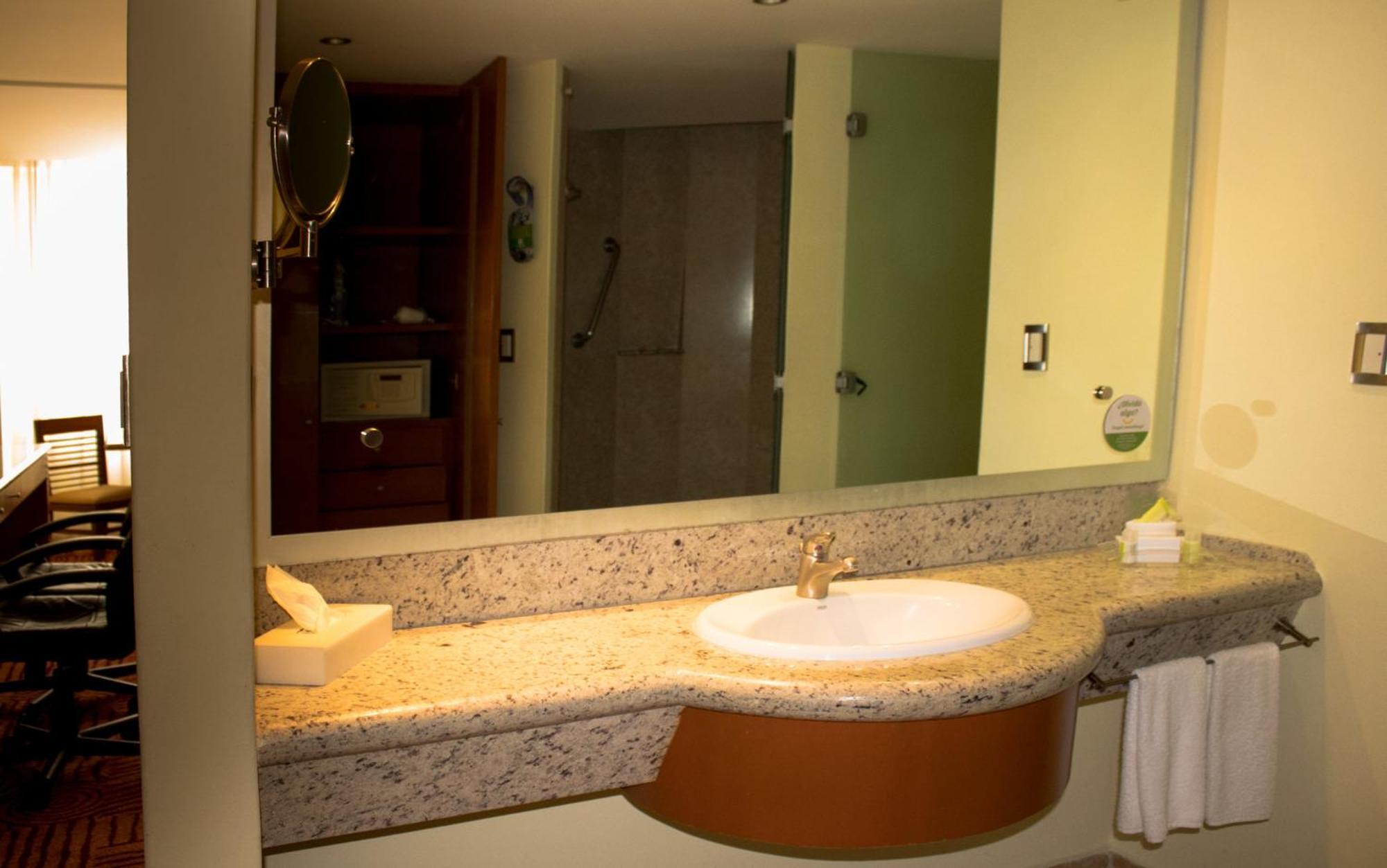 Finsa By Ihg Hotel